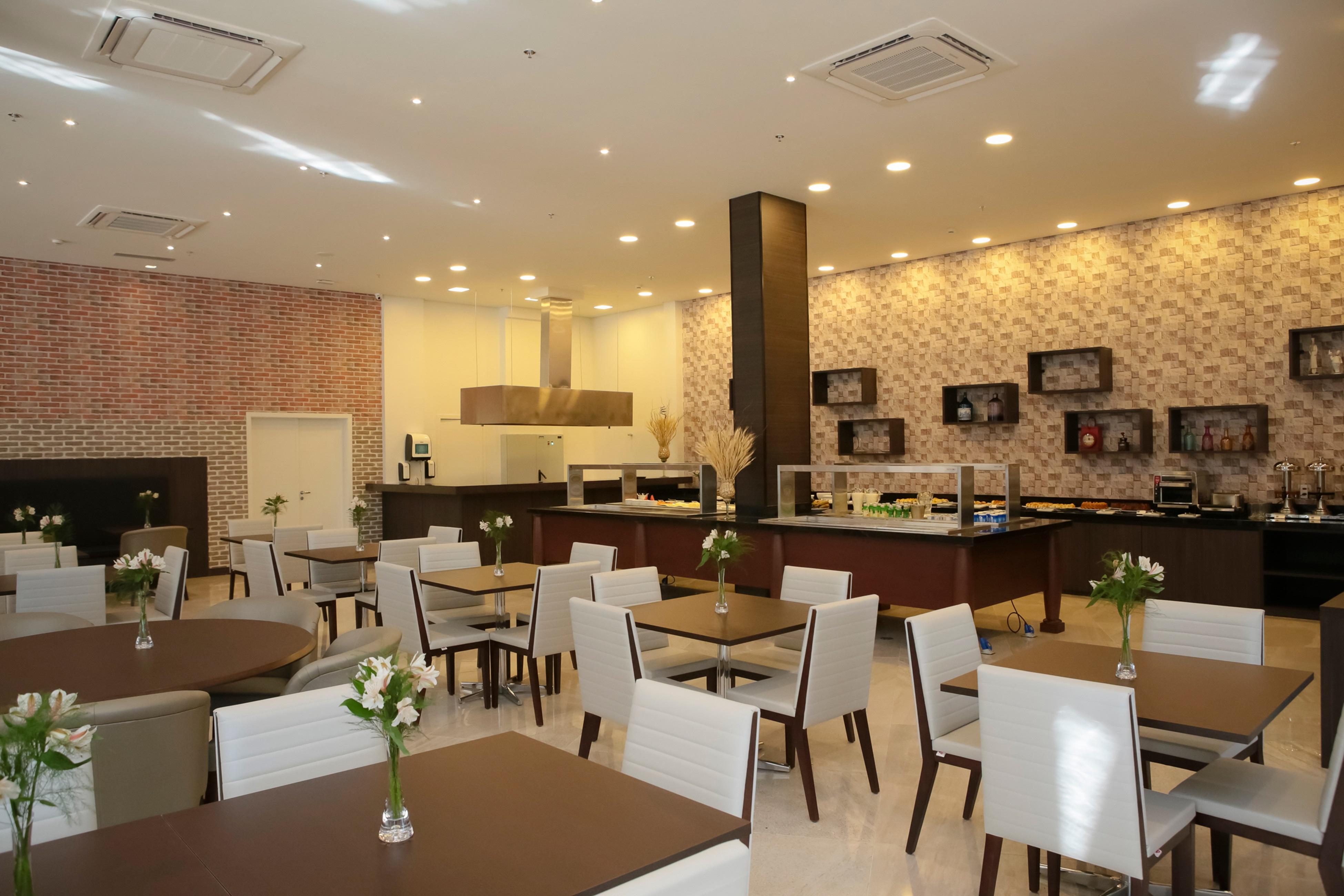 Hotel Tryp By Wyndham Ribeirão Preto Exteriér fotografie The dining room