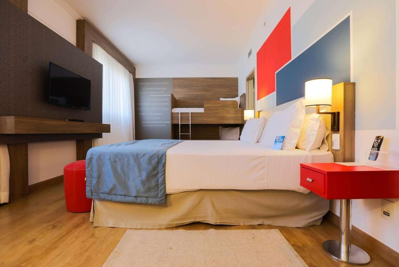 Hotel Tryp By Wyndham Ribeirão Preto Exteriér fotografie A room at the hotel