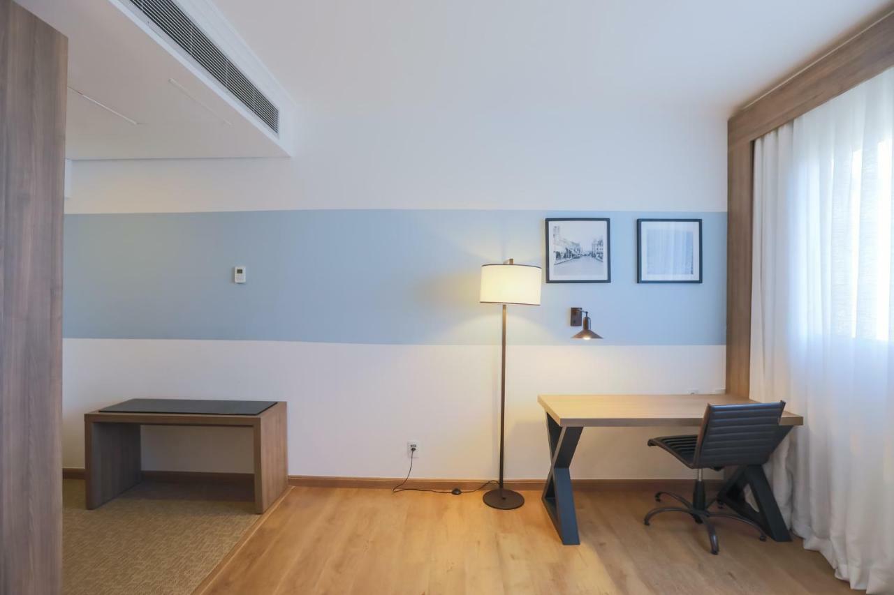 Hotel Tryp By Wyndham Ribeirão Preto Exteriér fotografie A room at the hotel