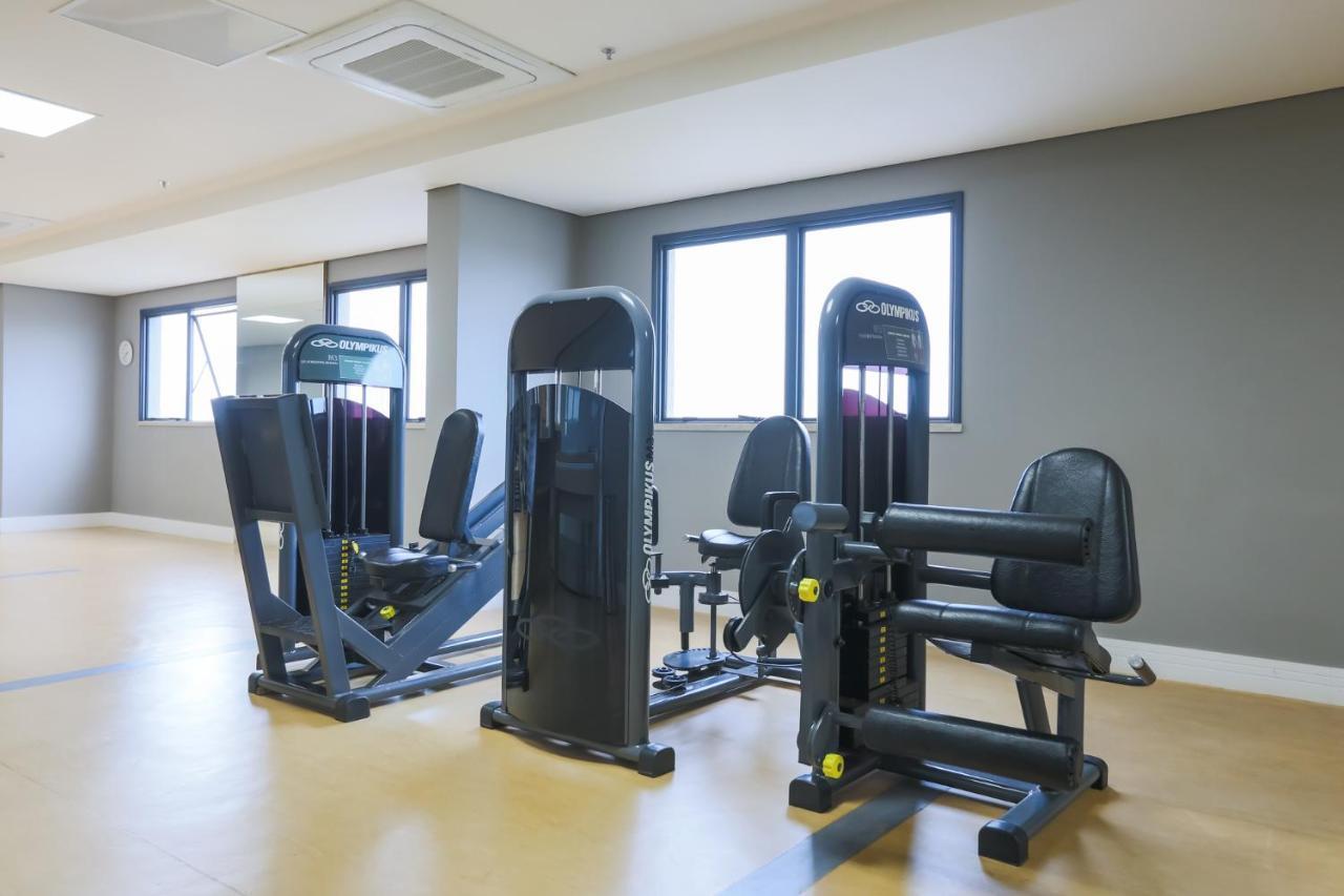 Hotel Tryp By Wyndham Ribeirão Preto Exteriér fotografie Leg press and leg curl machines